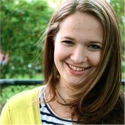 Zoe Fox: Twitter can be a great place to reach out, be mindful of your first approach